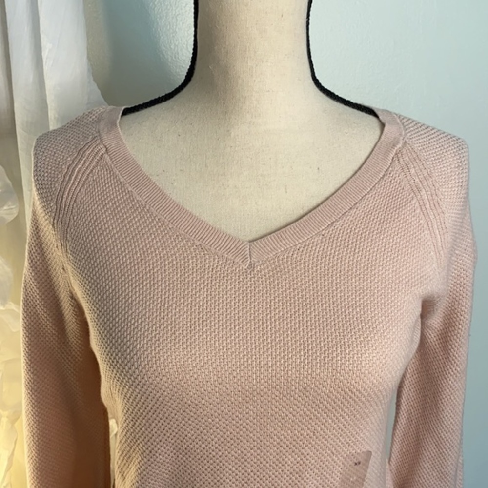 GAP‎ Factory Waffle Knit V-Neck Long Sleeve Top - Picture 4 of 7